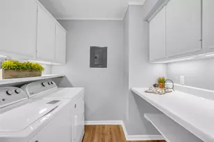 6469 Olympia Dr, Houston, TX 77057 - Photo 10