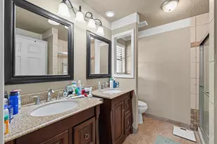 9820 W Shore Dr, Willis, TX 77318 - Photo 20