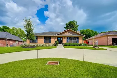 9820 W Shore Drive, Willis, TX 77318 - Photo 4