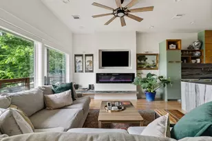 4327 Harby St, Houston, TX 77023 - Photo 10