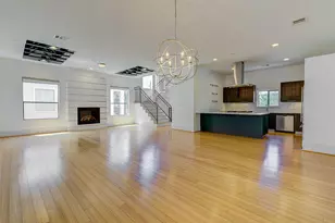 113 Tuam St, Houston, TX 77006 - Photo 6