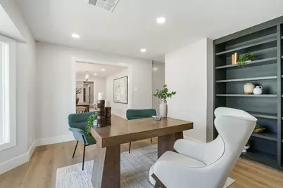 7525 Middlewood Street, Houston, TX 77063 - Photo 22