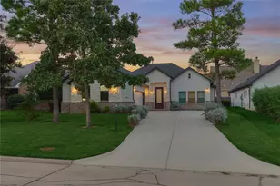 263 Bentwood Dr, Montgomery, TX 77356 - Photo 1