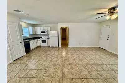 26680 Pools Creek Drive, Huntsville, TX 77320 - Photo 2