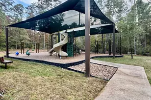 26680 Pools Creek Dr, Huntsville, TX 77320 - Photo 18