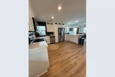 1216 Cliffview Drive, Spicewood, TX 78669 - Photo 18