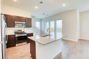 399 Magnolia St, Richwood, TX 77566 - Photo 4