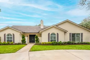 3119 Broadmoor Dr, Sugar Land, TX 77478 - Photo 1