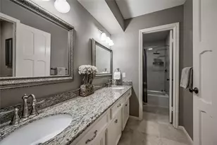 3119 Broadmoor Dr, Sugar Land, TX 77478 - Photo 24