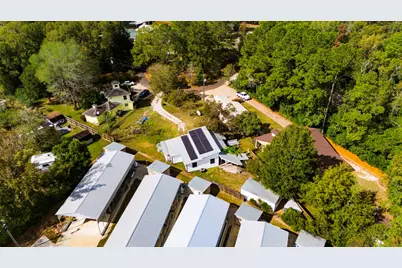 304 Sunrise Drive, Livingston, TX 77351 - Photo 32