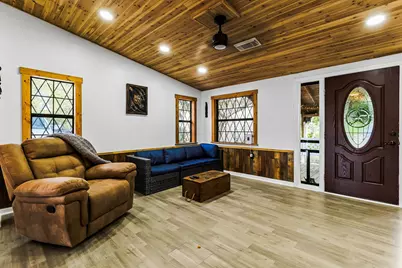 304 Sunrise Drive, Livingston, TX 77351 - Photo 14