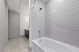 4509 Mt Vernon St, Houston, TX 77006 - Photo 12