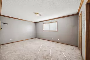 2704 Pineneedle Ln, Pearland, TX 77581 - Photo 20