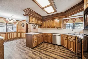 2704 Pineneedle Ln, Pearland, TX 77581 - Photo 12