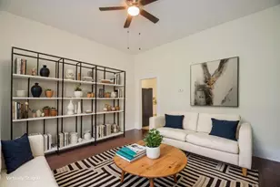 1707 Sabine St, Houston, TX 77007 - Photo 2
