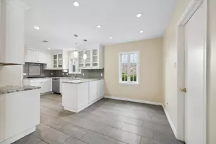 10018 Overbrook Ln, Houston, TX 77042 - Photo 4