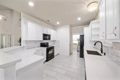 3226 Royal Palm Drive, Baytown, TX 77523 - Photo 8