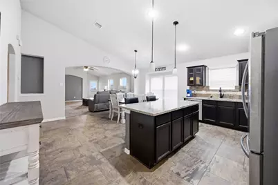 712 Rim Water Drive, Alvin, TX 77511 - Photo 10