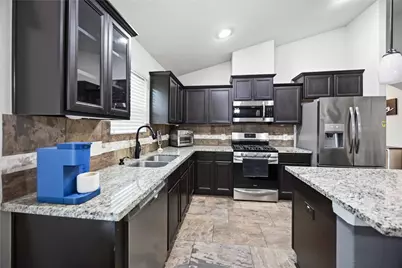 712 Rim Water Drive, Alvin, TX 77511 - Photo 8