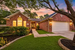 14526 Red Tailed Hawk Ln, Houston, TX 77044 - Photo 2