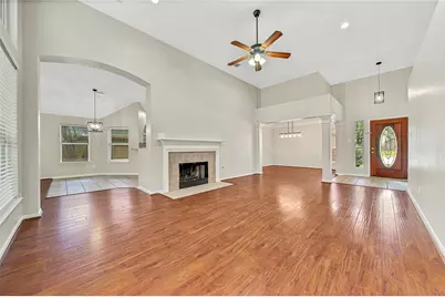 14526 Red Tailed Hawk Lane, Houston, TX 77044 - Photo 10