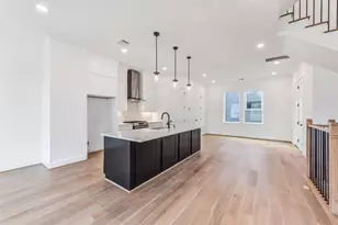 806 Fisher St, Houston, TX 77018 - Photo 6