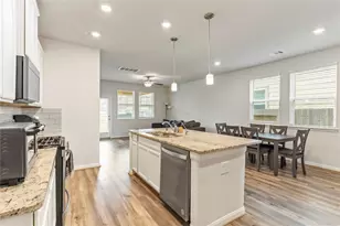 2019 Myrtle Oak Ct, Conroe, TX 77304 - Photo 8