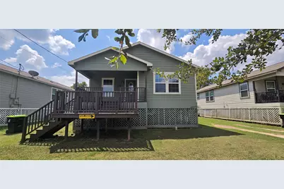 722 E E Columbus Drive, Wharton, TX 77488 - Photo 1