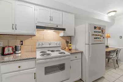 355 N Post Oak Lane #742, Houston, TX 77024 - Photo 16