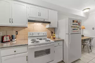 355 N Post Oak Ln, Houston, TX 77024 - Photo 16