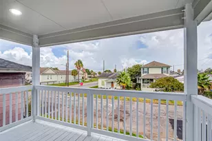 4025 Avenue M, Galveston, TX 77550 - Photo 6