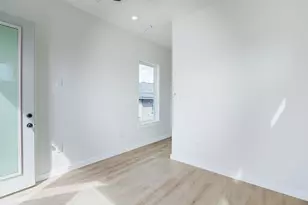 4025 Avenue M, Galveston, TX 77550 - Photo 28