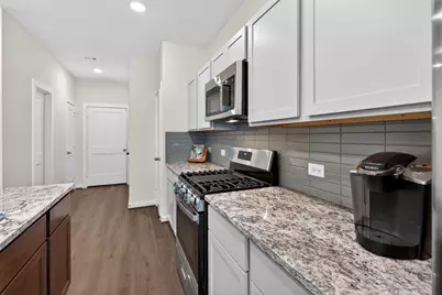 9125 Highland Northern Way, Houston, TX 77088 - Photo 16