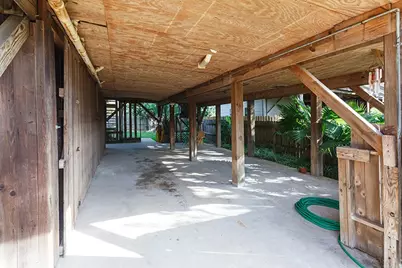 2122 Fenwood Street, Kemah, TX 77565 - Photo 30