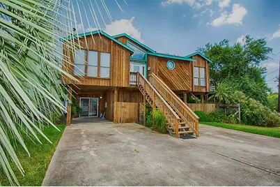 2122 Fenwood Street, Kemah, TX 77565 - Photo 2