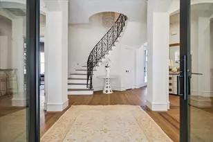 1020 River Glynn Dr, Houston, TX 77063 - Photo 4
