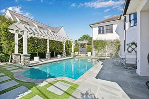 1020 River Glynn Dr, Houston, TX 77063 - Photo 12