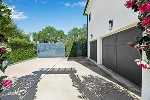 1020 River Glynn Dr, Houston, TX 77063 - Photo 40