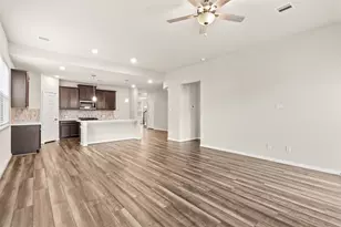 7219 Melrose Ln, Rosharon, TX 77583 - Photo 10