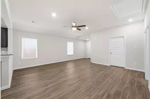 14107 Balcones Fault Ct, Willis, TX 77318 - Photo 6