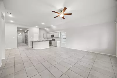 4731 Crest Hill Dr, Manvel, TX 77578 - Photo 10