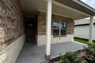 11818 Serena's Song Dr, Willis, TX 77318 - Photo 2