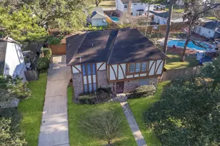 8311 Amurwood Dr, Tomball, TX 77375 - Photo 2