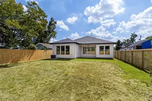3219 King St, Houston, TX 77026 - Photo 32