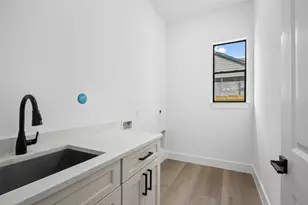 3219 King St, Houston, TX 77026 - Photo 26