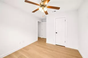 12018 Woolford Dr, Houston, TX 77065 - Photo 18