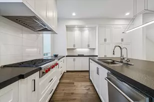 207 Birdsall St, Houston, TX 77007 - Photo 16