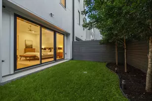207 Birdsall St, Houston, TX 77007 - Photo 32