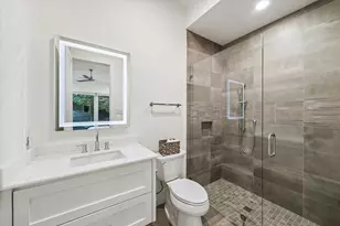 207 Birdsall St, Houston, TX 77007 - Photo 28