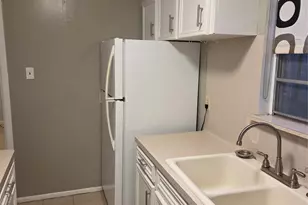 902 1/2 Euclid St St, Houston, TX 77008 - Photo 8
